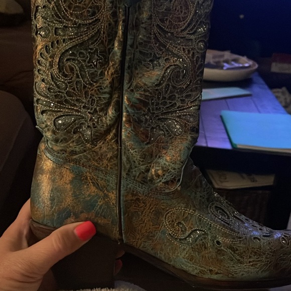 Intricate Western Boots - Brown and Blue - Picture 4 of 4
